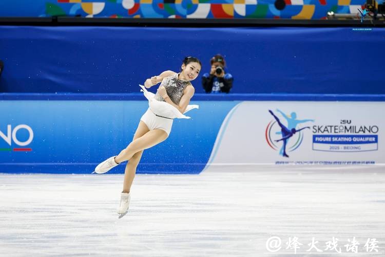 冬奥会花样滑冰团体赛:小将张瑞阳获得59.83分 冬奥会花样滑冰团体赛:小将张瑞阳获得59.83分