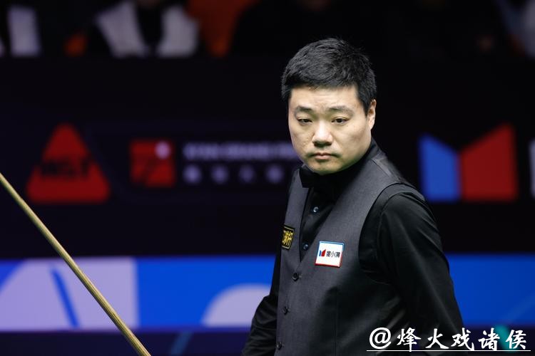 丁俊晖首战连赢4局 斯诺克西安大奖赛迎开门红 丁俊晖首战连赢4局 斯诺克西安大奖赛迎开门红