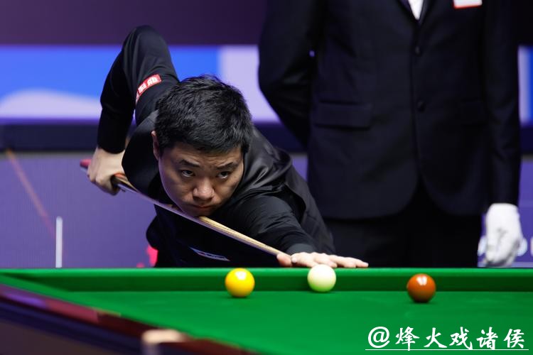 丁俊晖首战连赢4局 斯诺克西安大奖赛迎开门红 丁俊晖首战连赢4局 斯诺克西安大奖赛迎开门红