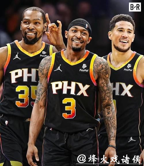 杜兰特布克合砍71分新援21+11 太阳力克活塞